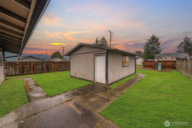 6621 S Pine Street, Tacoma, WA 98409