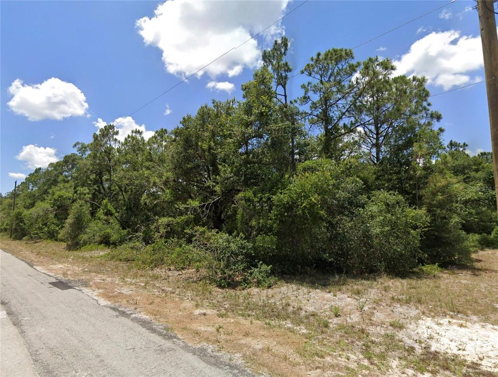 Image 4 of property listing at 1915 JEFFERSON AVENUE, Lehigh Acres, FL 33972