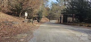 7092 SilverCreek Lane 24, Morganton, NC 28655