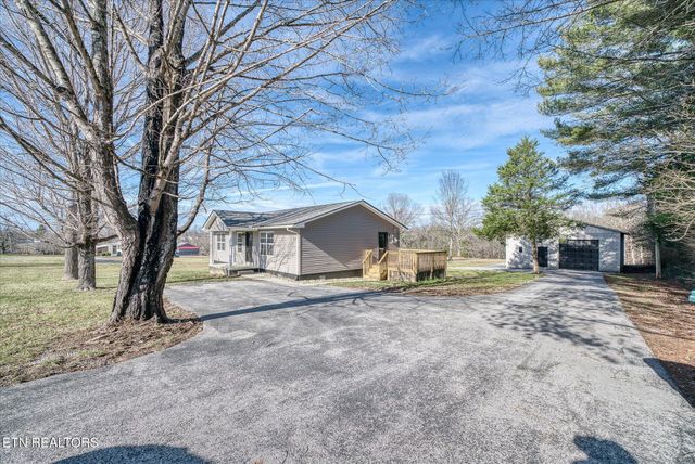 183 Thompson Lane, Crossville, TN 38555