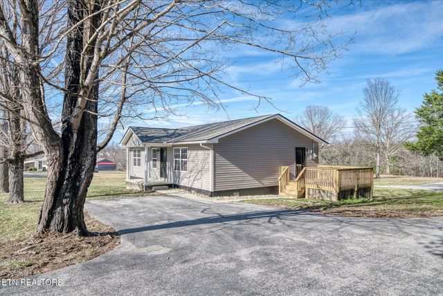 183 Thompson Lane, Crossville, TN 38555