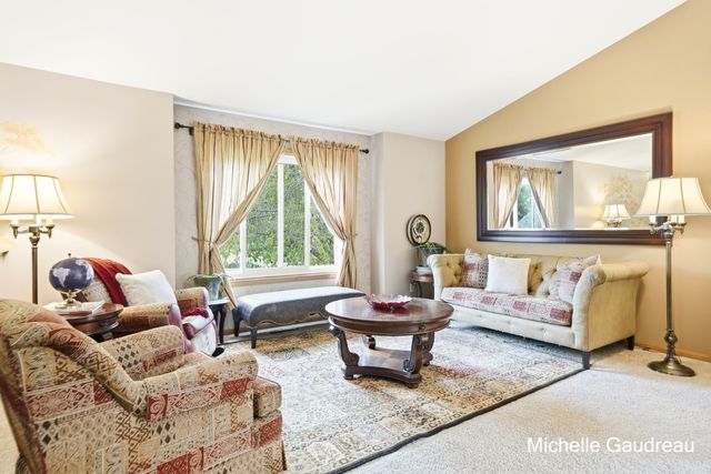 8997 Lenter Drive Se, Caledonia Twp, MI 49316