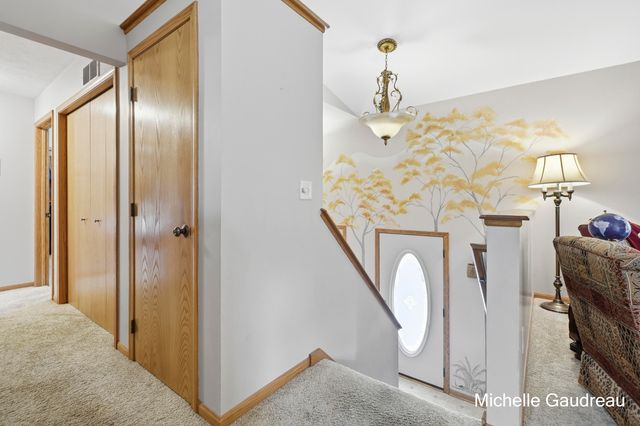 8997 Lenter Drive Se, Caledonia Twp, MI 49316