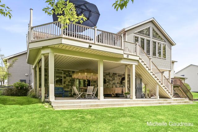 8997 Lenter Drive Se, Caledonia Twp, MI 49316