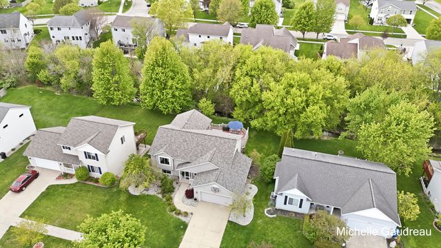 8997 Lenter Drive Se, Caledonia Twp, MI 49316