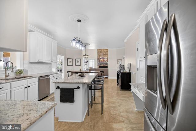 7 ALEXANDER WAY, Newtown, PA 18940