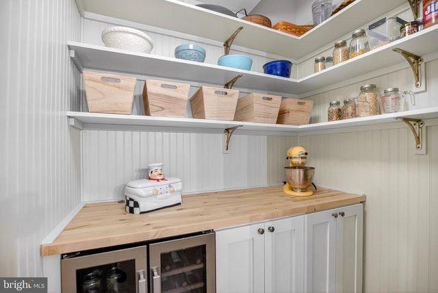 7 ALEXANDER WAY, Newtown, PA 18940