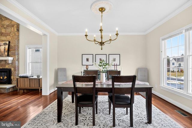 7 ALEXANDER WAY, Newtown, PA 18940