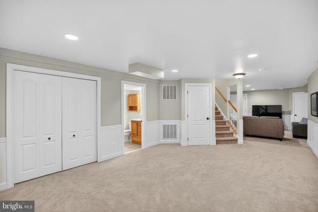 7 ALEXANDER WAY, Newtown, PA 18940