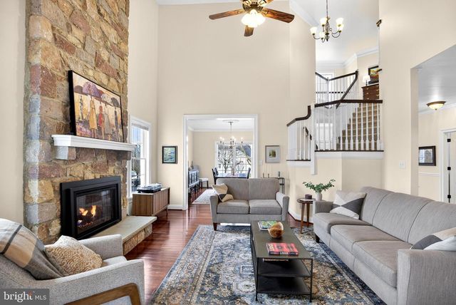 7 ALEXANDER WAY, Newtown, PA 18940