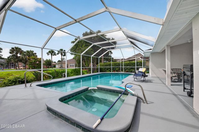 56 Circle Creek Way, Ormond Beach, FL 32174