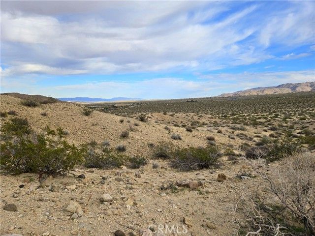 6200 Lee Drive, Joshua Tree, CA 92277