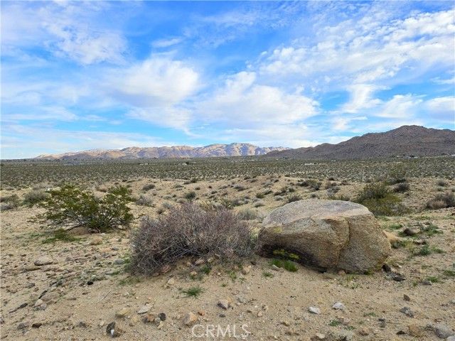 6200 Lee Drive, Joshua Tree, CA 92277