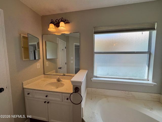 3382 CHAPEL Court, Jacksonville, FL 32226