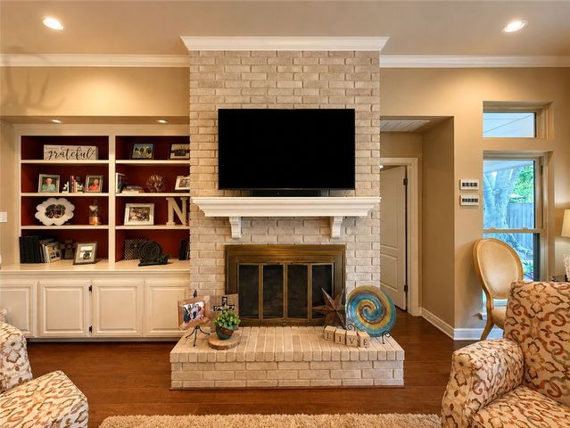 311 Gulfton Dr, Portland, TX 78374