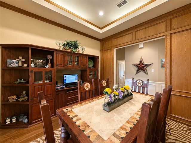 311 Gulfton Dr, Portland, TX 78374