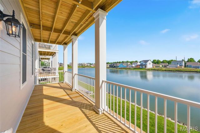 234 Marais Temps Clair Way, St Charles, MO 63301