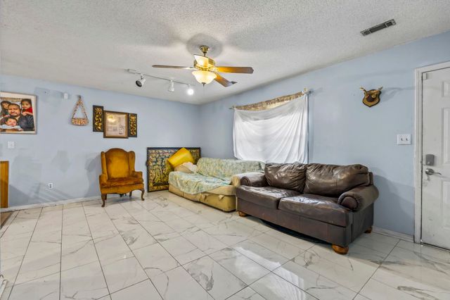 5567 Rosewood Dr., Myrtle Beach, SC 29588