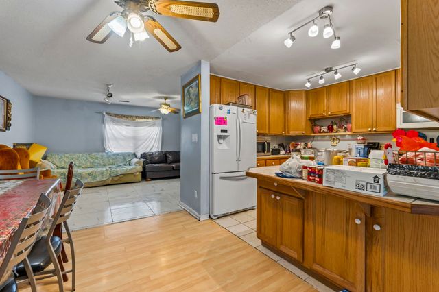 5567 Rosewood Dr., Myrtle Beach, SC 29588