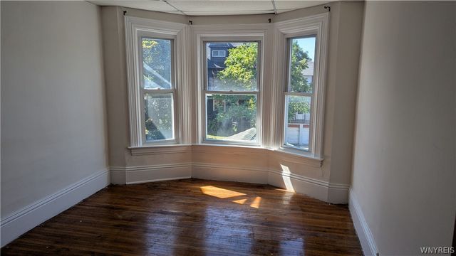 195 Hoyt Street, Buffalo, NY 14213