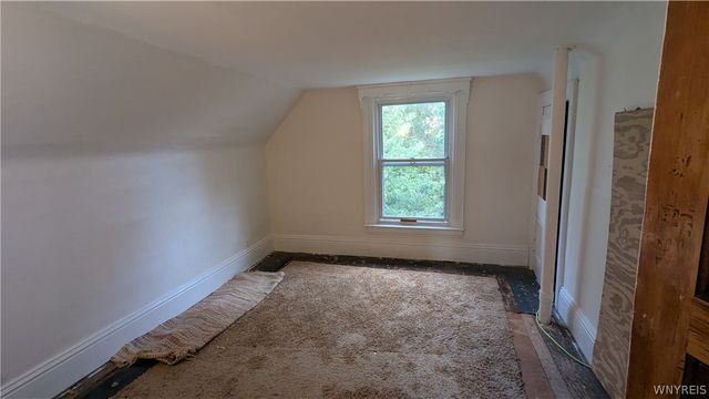 195 Hoyt Street, Buffalo, NY 14213