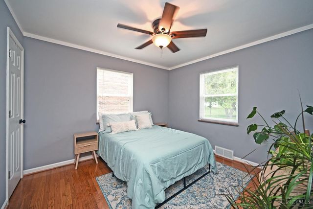 18 Crestmont Drive, Reading, OH 45215