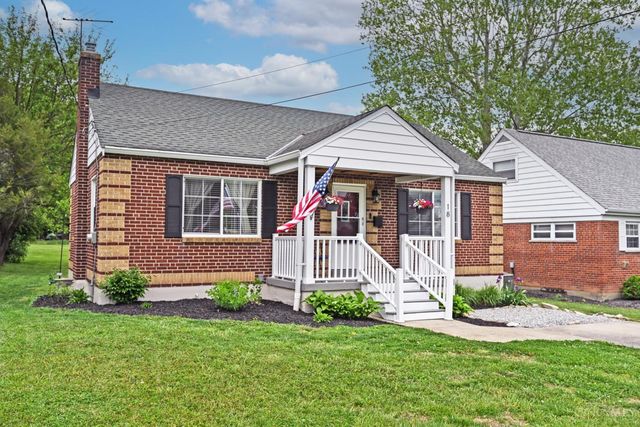 18 Crestmont Drive, Reading, OH 45215