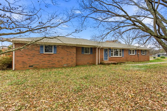 4137 Eastbrook Rd, Estill Springs, TN 37330