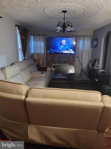 1515 3RD ST, Glenarden, MD 20706