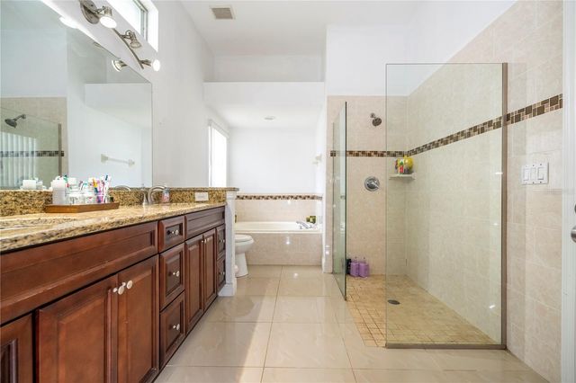 2547 RACCOON RUN LANE, Orlando, FL 32837