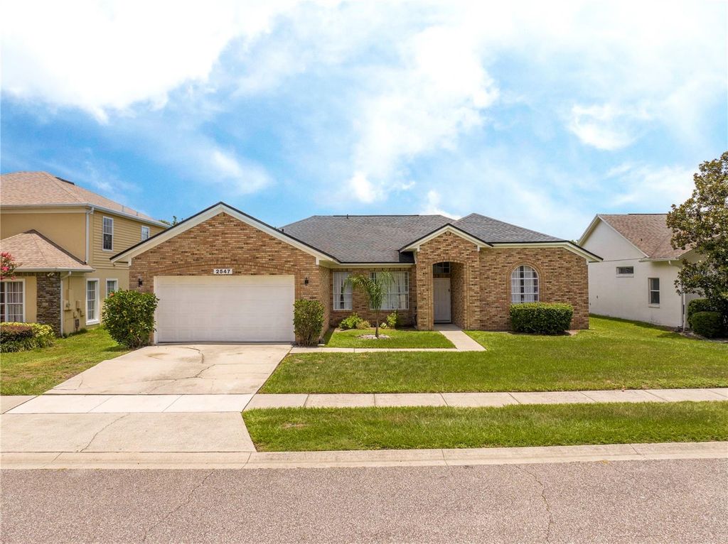 Image 1 of property listing at 2547 RACCOON RUN LANE, Orlando, FL 32837