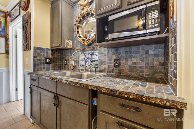 26563 Carondelette Drive, Orange Beach, AL 36561