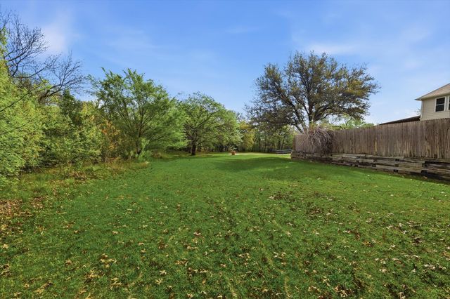 1904 N Port Court, Grapevine, TX 76051