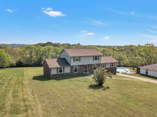 415 Highland Heights Dr, Goodlettsville, TN 37072