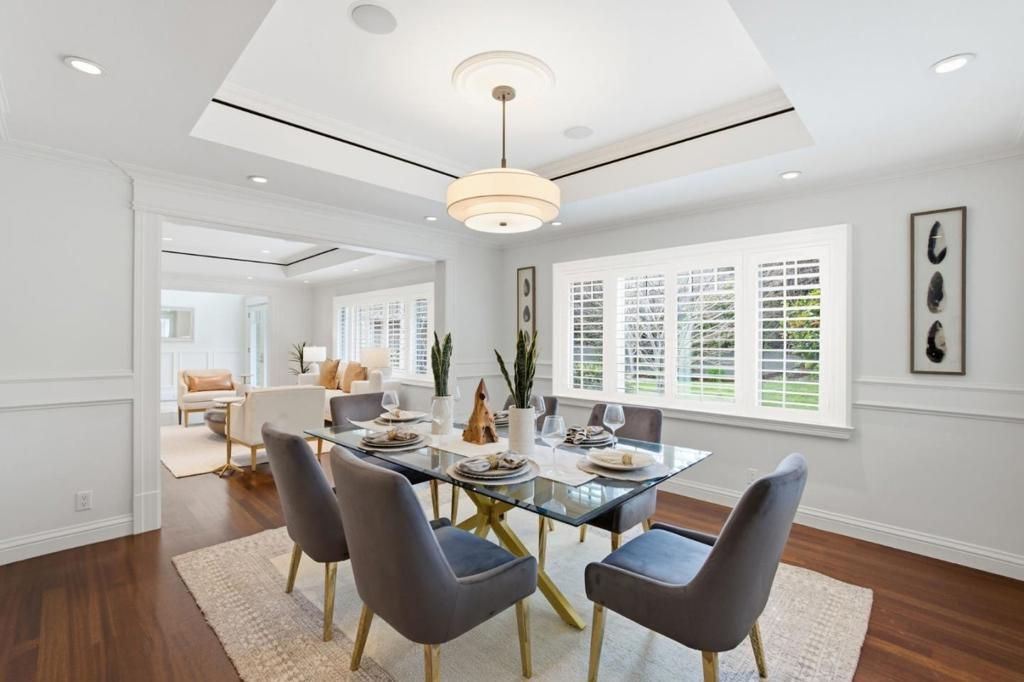 Image 19 of property listing at 10 Alderlee Way, San Carlos, CA 94070