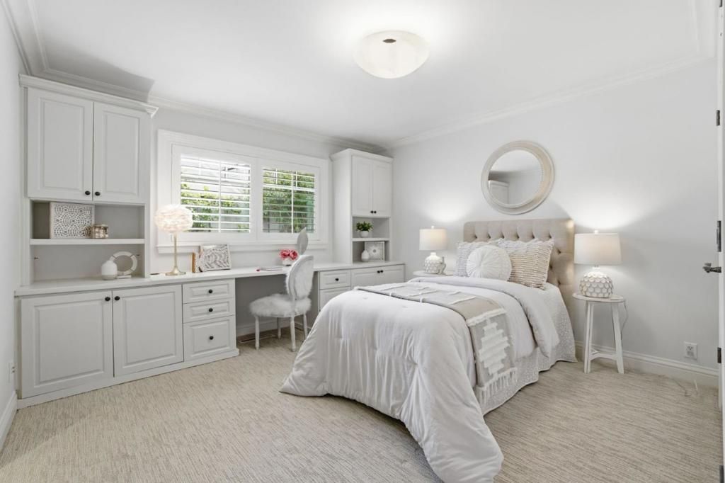 Image 34 of property listing at 10 Alderlee Way, San Carlos, CA 94070