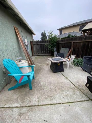 6236 Jaguar Ct, Riverbank, CA 95367