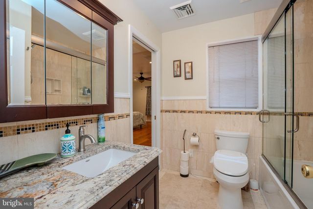 18 LOVELL DRIVE, Plainsboro, NJ 08536