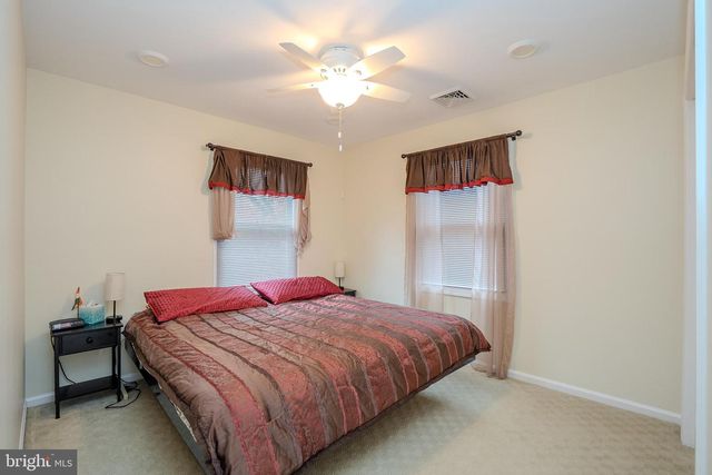 18 LOVELL DRIVE, Plainsboro, NJ 08536