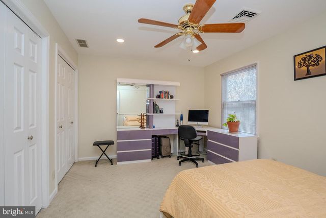 18 LOVELL DRIVE, Plainsboro, NJ 08536