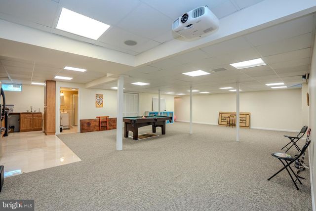 18 LOVELL DRIVE, Plainsboro, NJ 08536