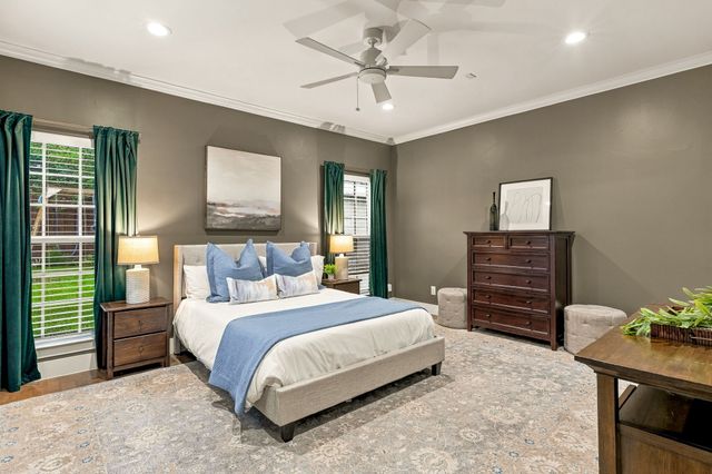 1018 Clermont Avenue, Dallas, TX 75223