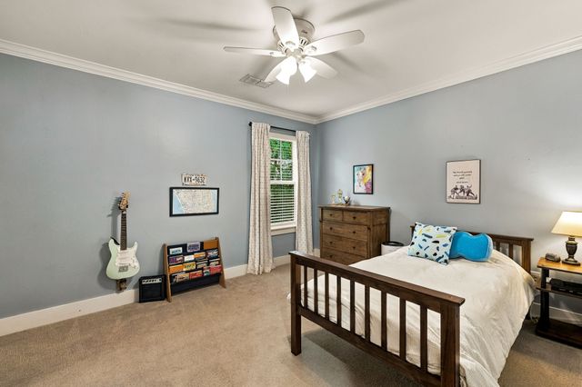 1018 Clermont Avenue, Dallas, TX 75223