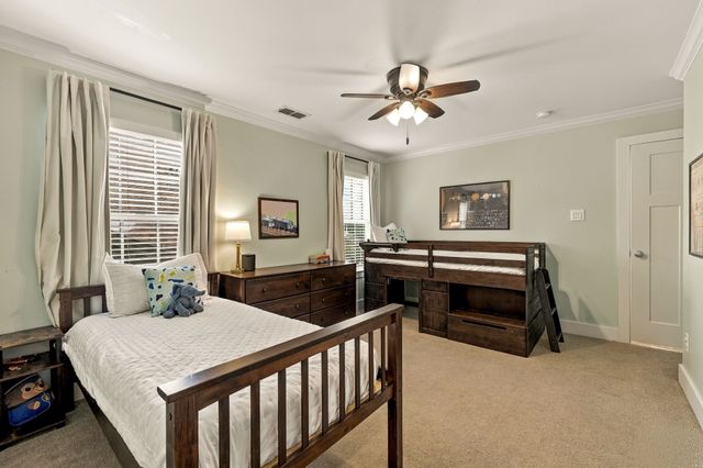 1018 Clermont Avenue, Dallas, TX 75223