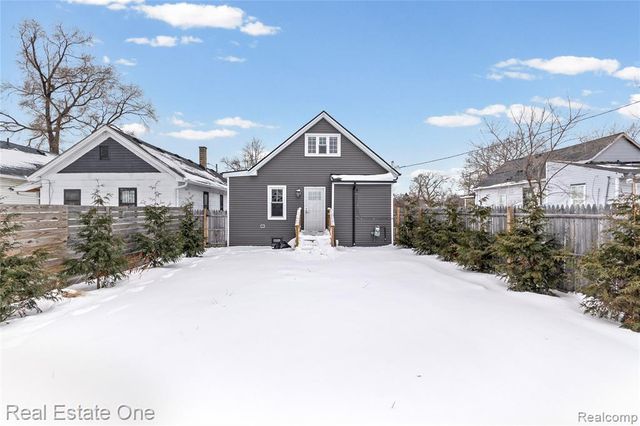 2824 Williams Street, Detroit, MI 48216