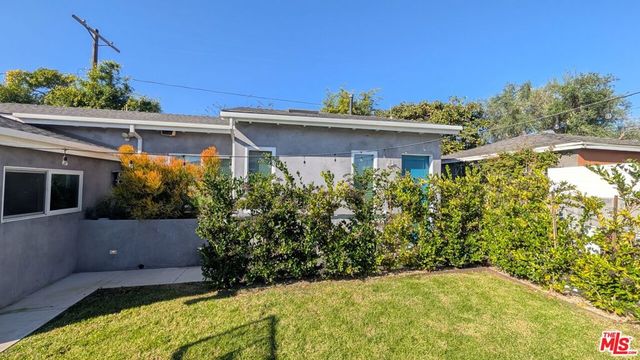 7851 Airlane Avenue, Los Angeles, CA 90045