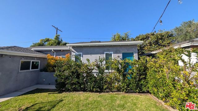 7851 Airlane Avenue, Los Angeles, CA 90045