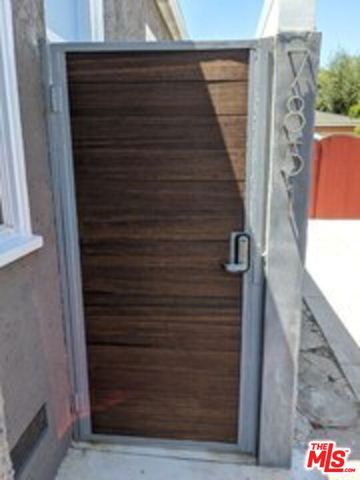 7851 Airlane Avenue, Los Angeles, CA 90045