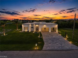806 NW 33rd AVE, Cape Coral, FL 33993