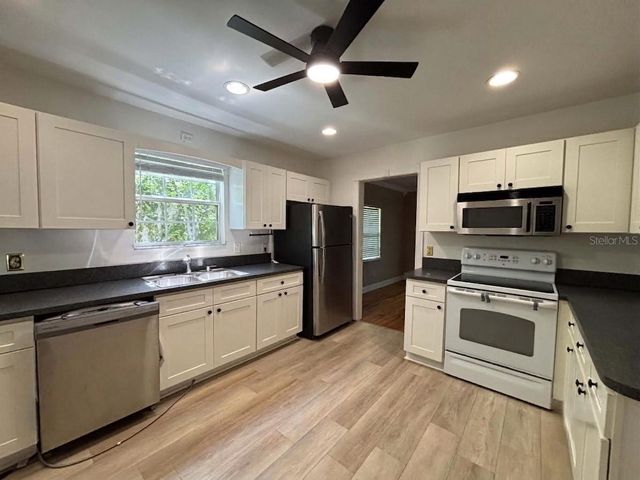 702 AVENUE H NE, Winter Haven, FL 33881